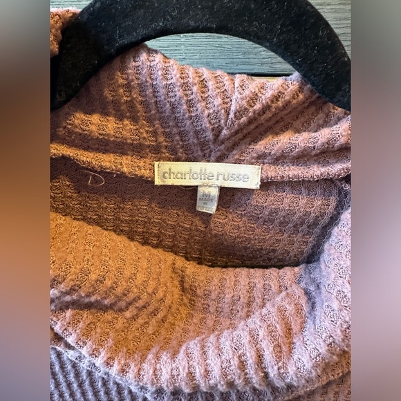 Charlotte Russe Cowl Neck Top Size Medium - Picture 2 of 5